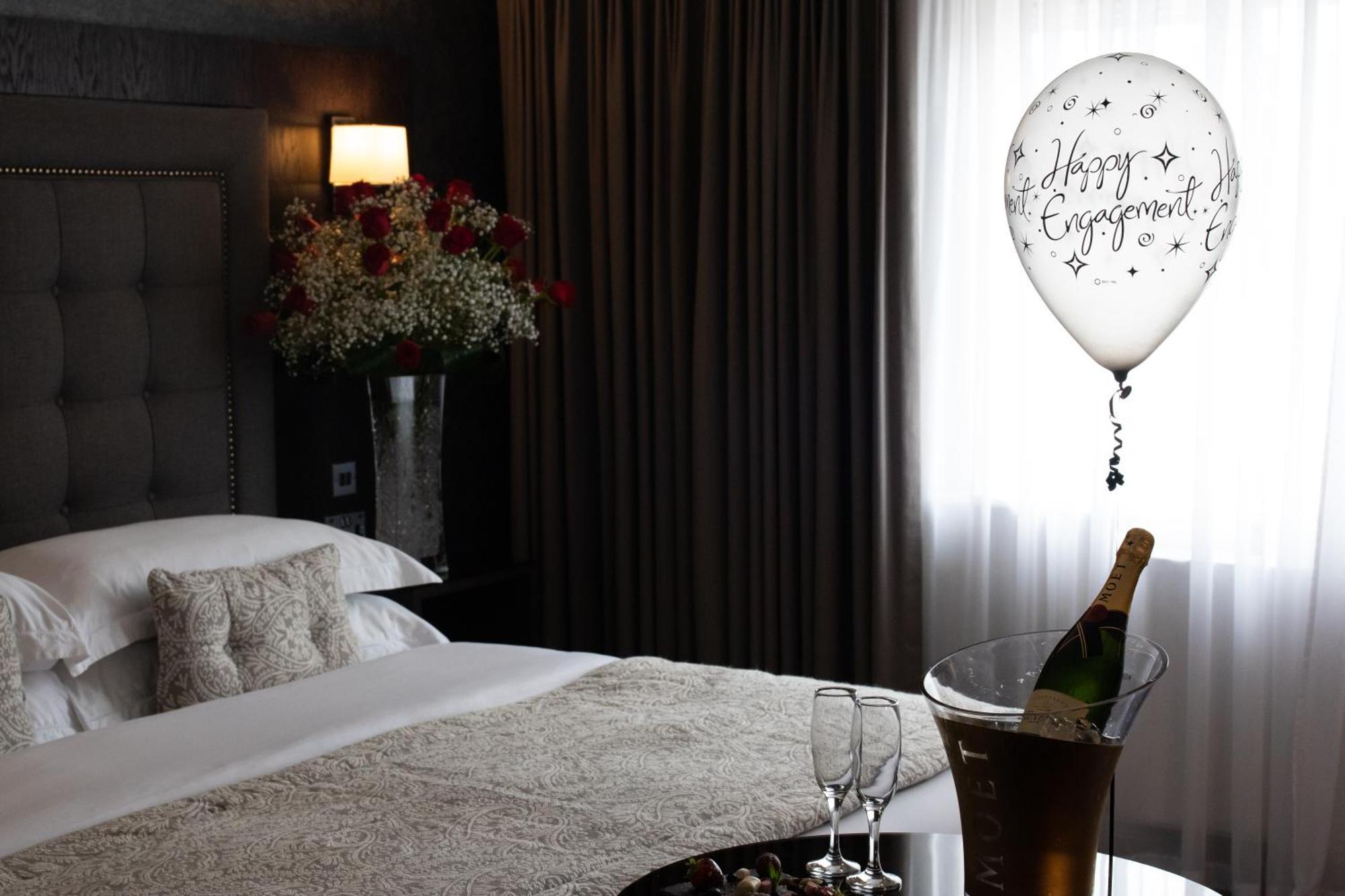 Killarney Oaks Hotel Eksteriør billede