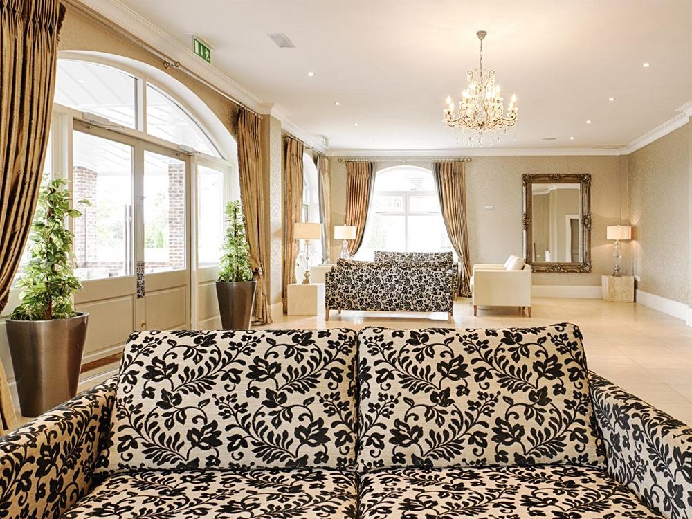 Killarney Oaks Hotel Eksteriør billede