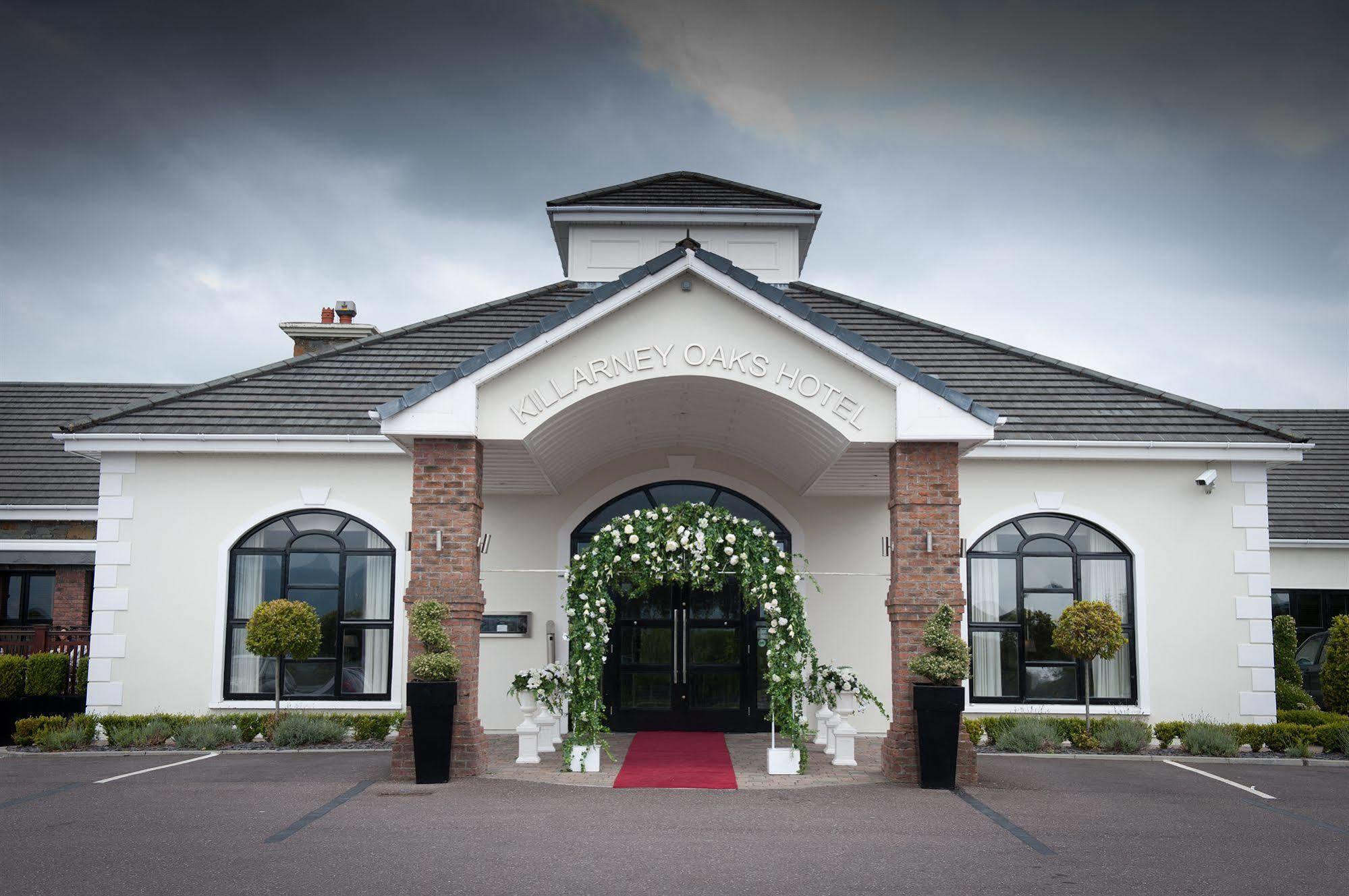 Killarney Oaks Hotel Eksteriør billede